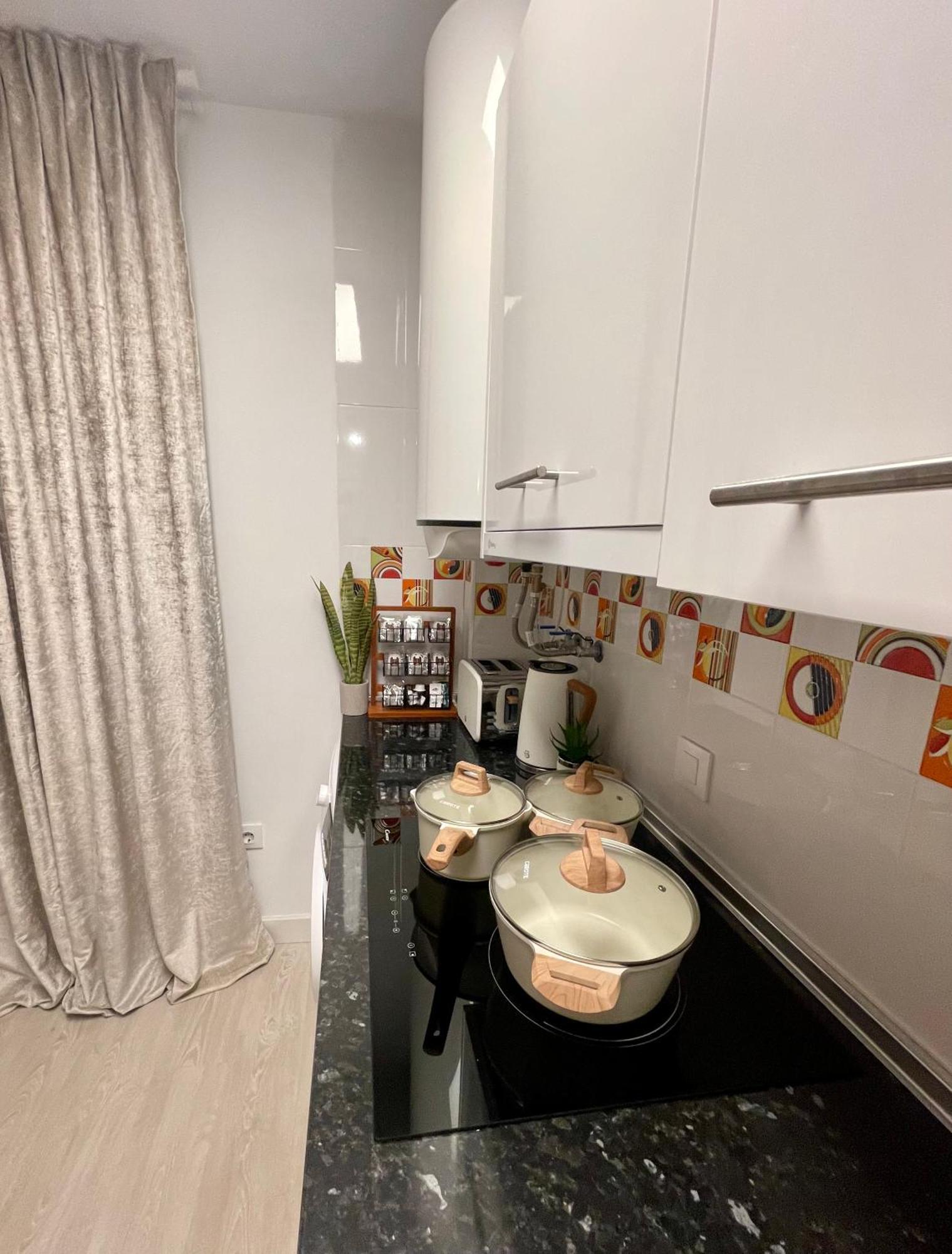 Historical Centre! Private Terrace & Gym-Near Public Parking Apartment Малага Екстериор снимка