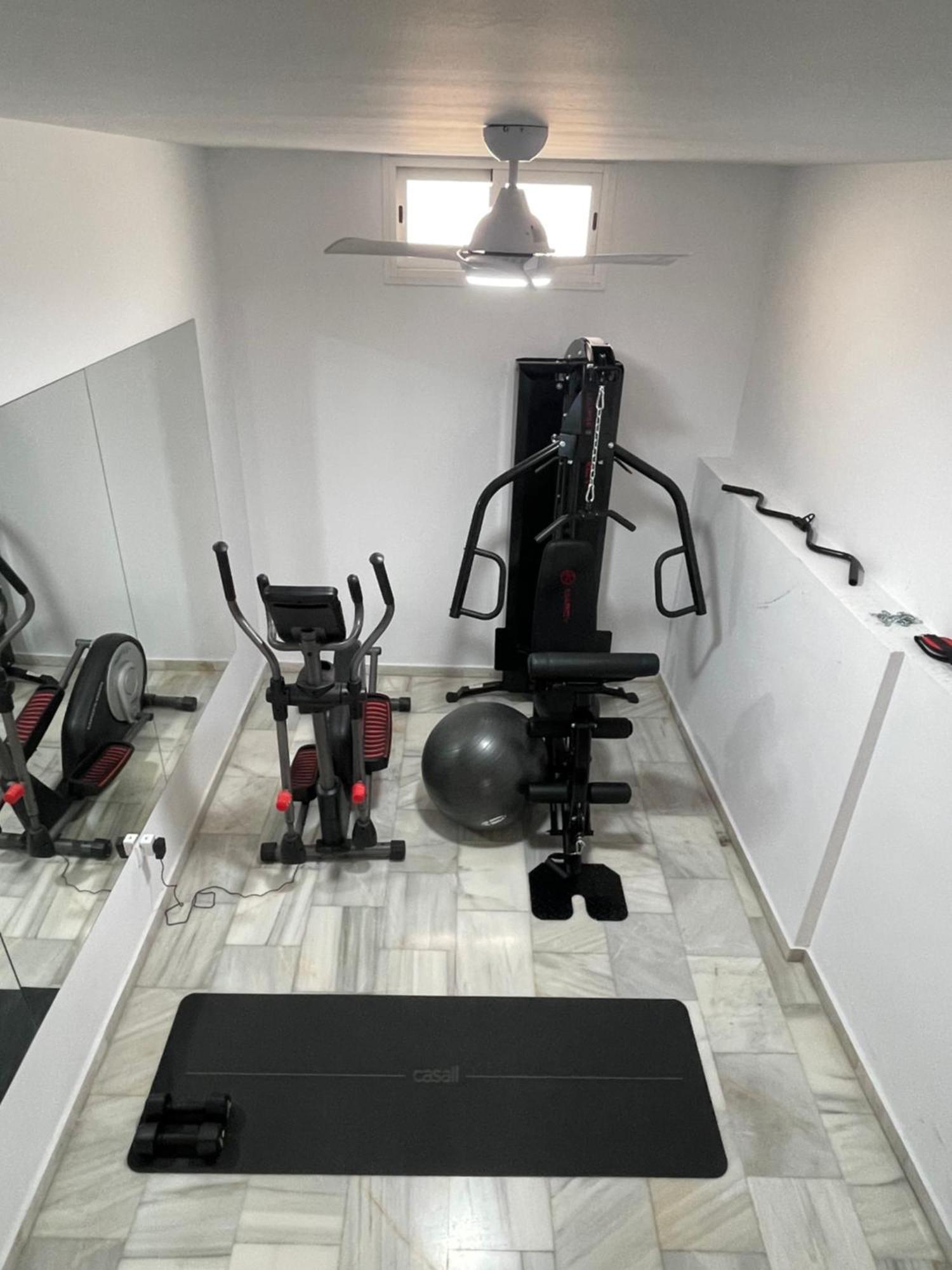 Historical Centre! Private Terrace & Gym-Near Public Parking Apartment Малага Екстериор снимка